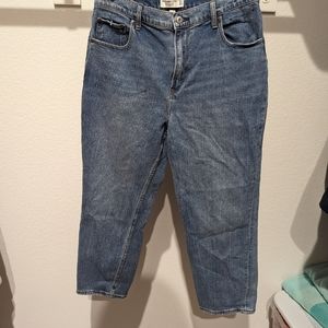 Abercrombie and Fitch Ultra High Rise Ankle Straight Jeans